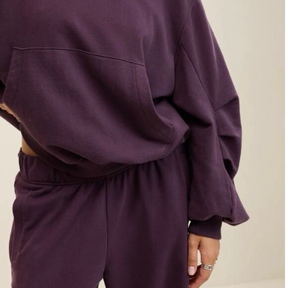 Aerie stunning plum purple Jet Setter Hoodie Sz S (out of stock set) - Picture 3 of 16